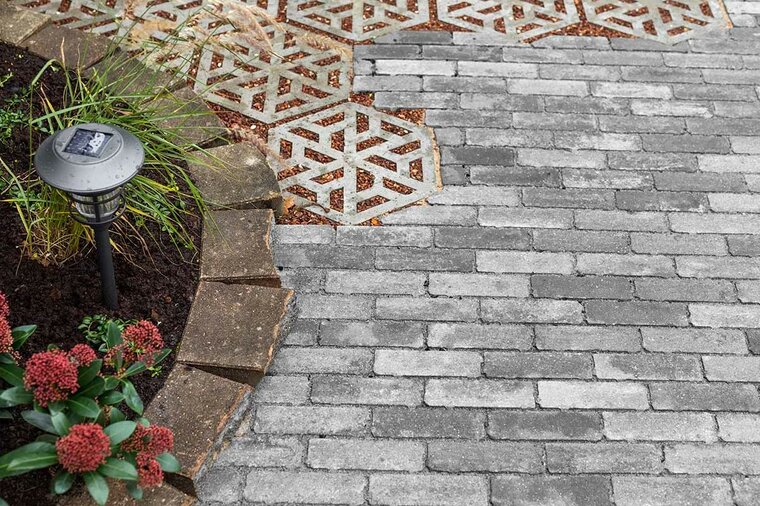 Eco bricks waterpasserend 7x21x8cm veerse grijs/zwart sfeer