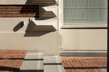 Bluestone bloktrede met anti-sliprand 100x35x15 cm Antraciet Sfeer - Paviment.nl