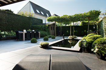 Bluestone rand recht 100x30x3 cm Sfeer 5 - Paviment.nl