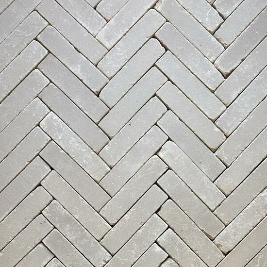 Camila getrommeld UWF 60