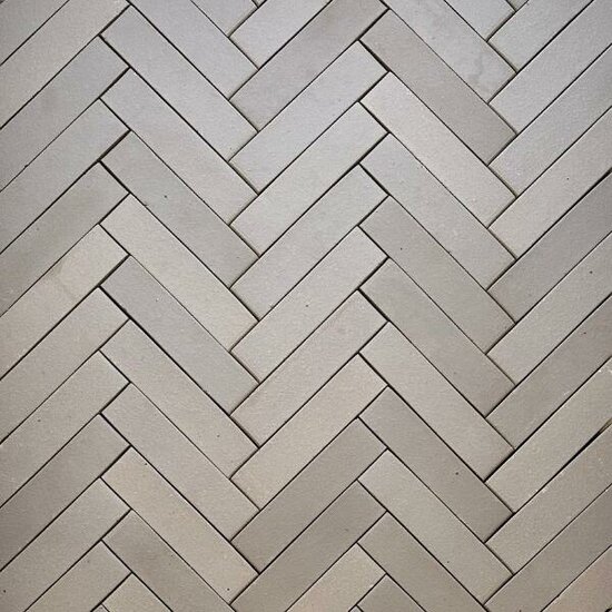 Camila ongetrommeld UWF 60